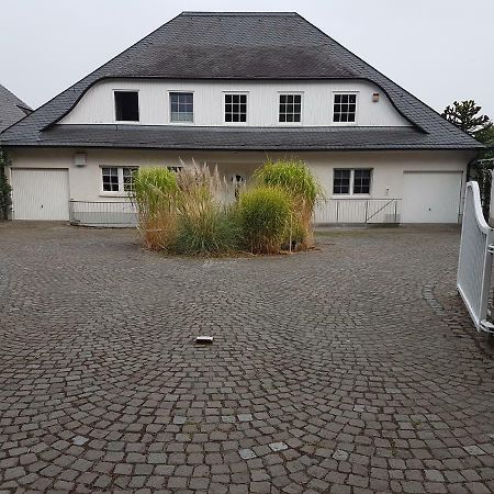 הרדקה Wohnen Im Souterrain Einer Villa מראה חיצוני תמונה