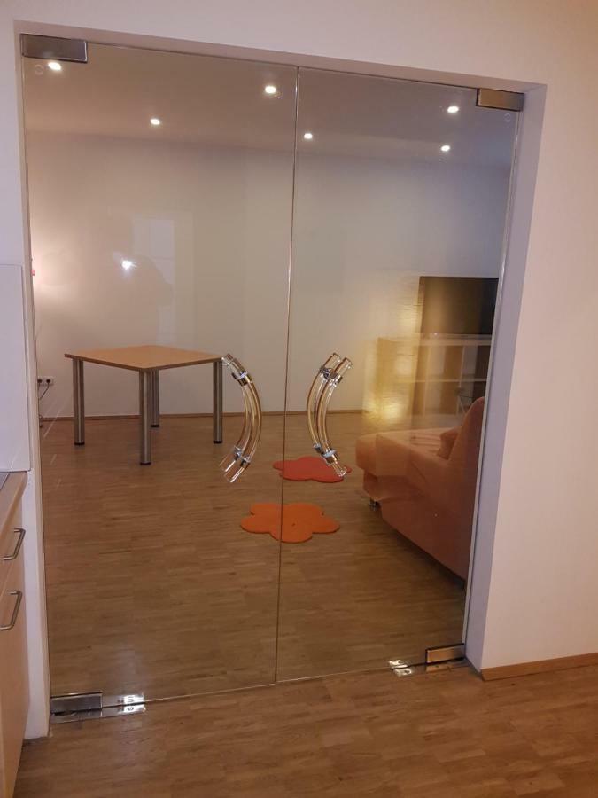 הרדקה Wohnen Im Souterrain Einer Villa מראה חיצוני תמונה