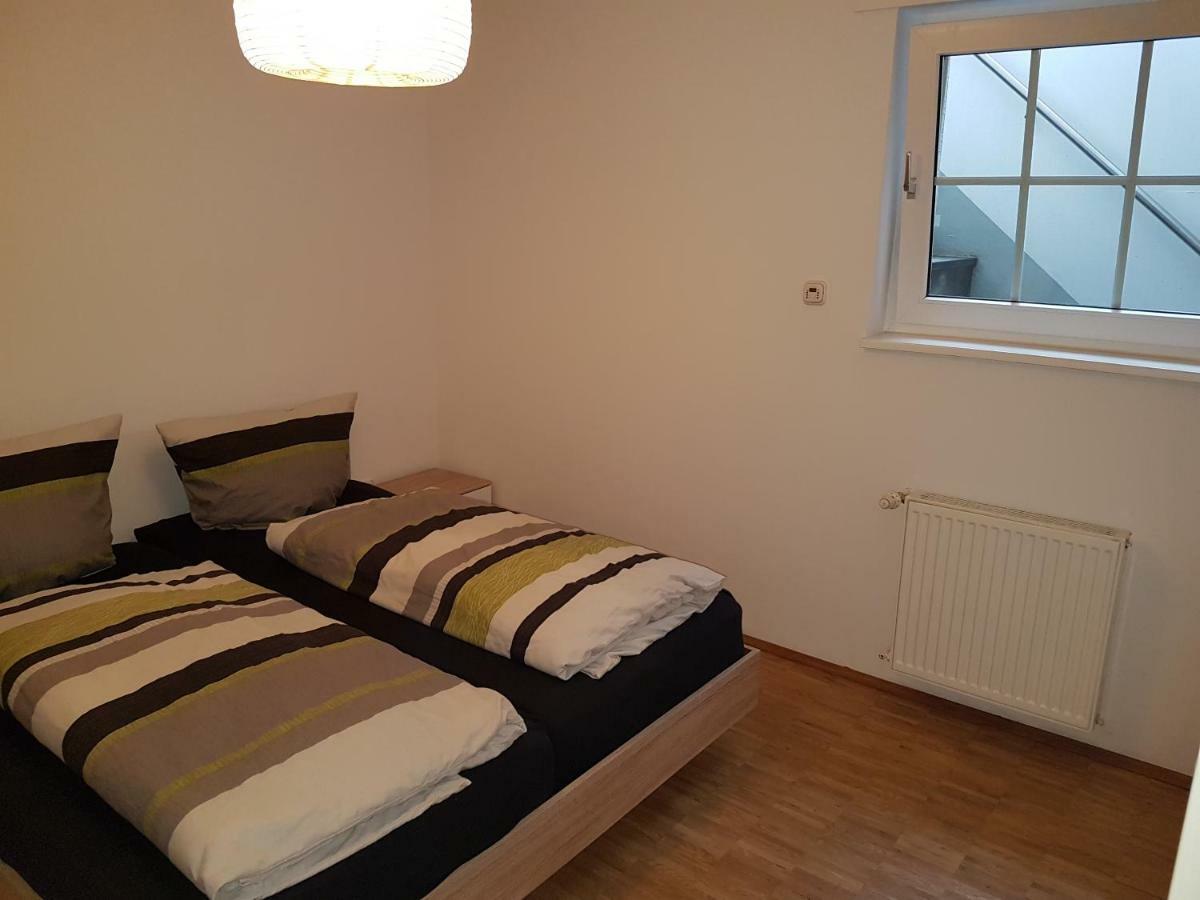 הרדקה Wohnen Im Souterrain Einer Villa מראה חיצוני תמונה